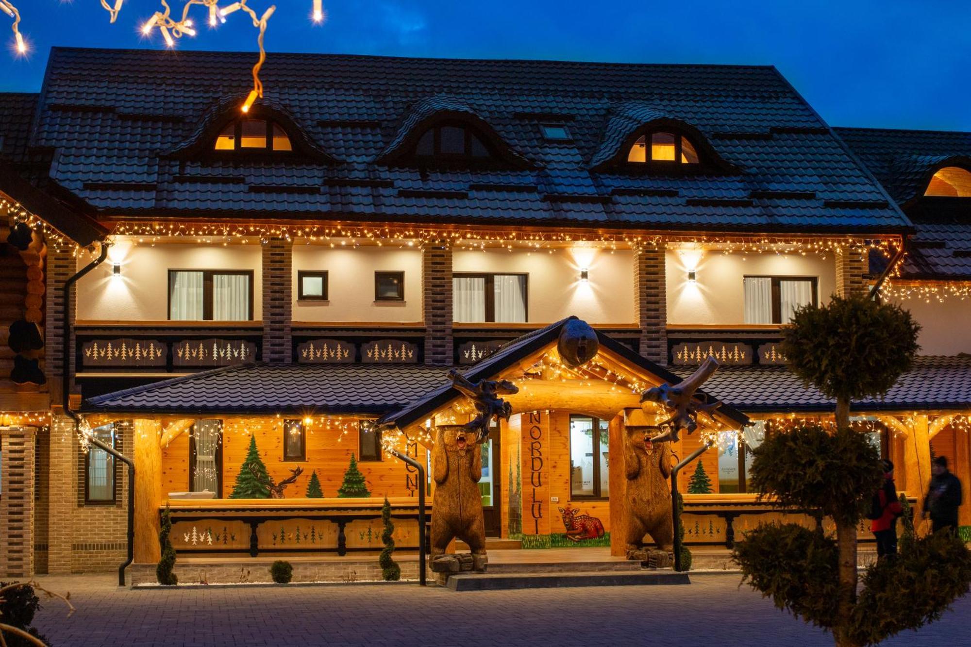 Hotel Domeniul Nordului Bucovlna Vama  Exterior foto